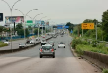 Movimento em uma rodovia no Rio de Janeiro.