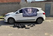 Material apreendido pela PMERJ no bairro Chapero, em Itaguaí