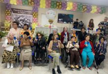 Pioneiras da educação recebem homenagem no Clodomiro Vasconcelos