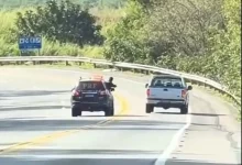 PRF persegue picape branca na Rodovia Rio-Santos, em Mangaratiba