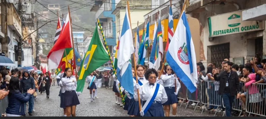 Evento reúne estudantes e moradores