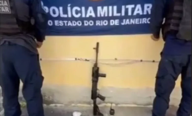 Material apreendido pelo GAT do 24º BPM durante a operação na comunidade Sem Terra