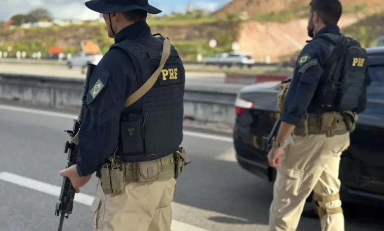 Policiais rodoviários federais