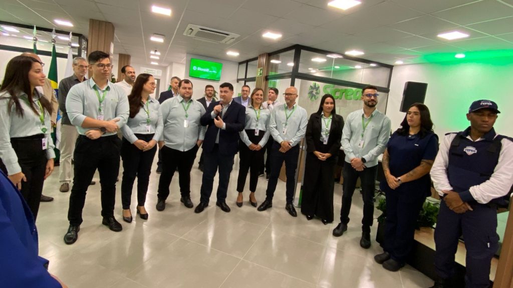 O gerente apresentando a equipe